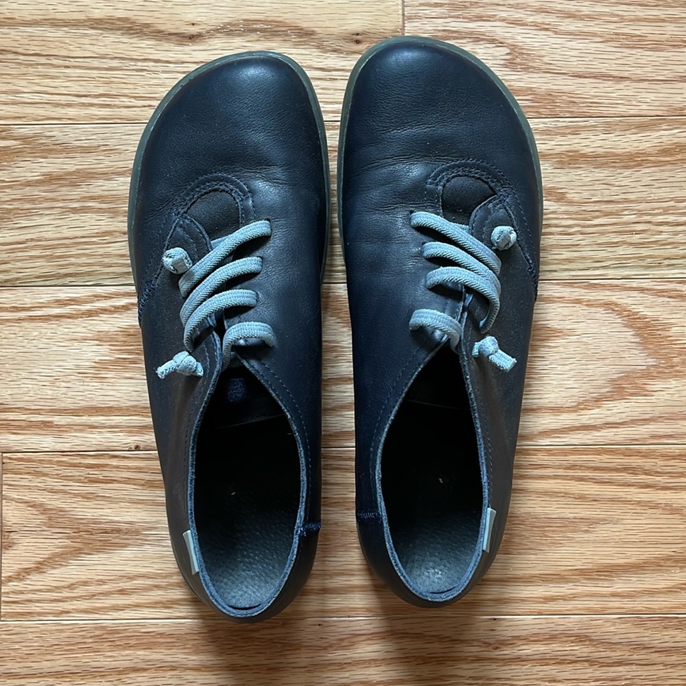 Camper Peu navy with dust bag size 39 EU - 8 1/2 US